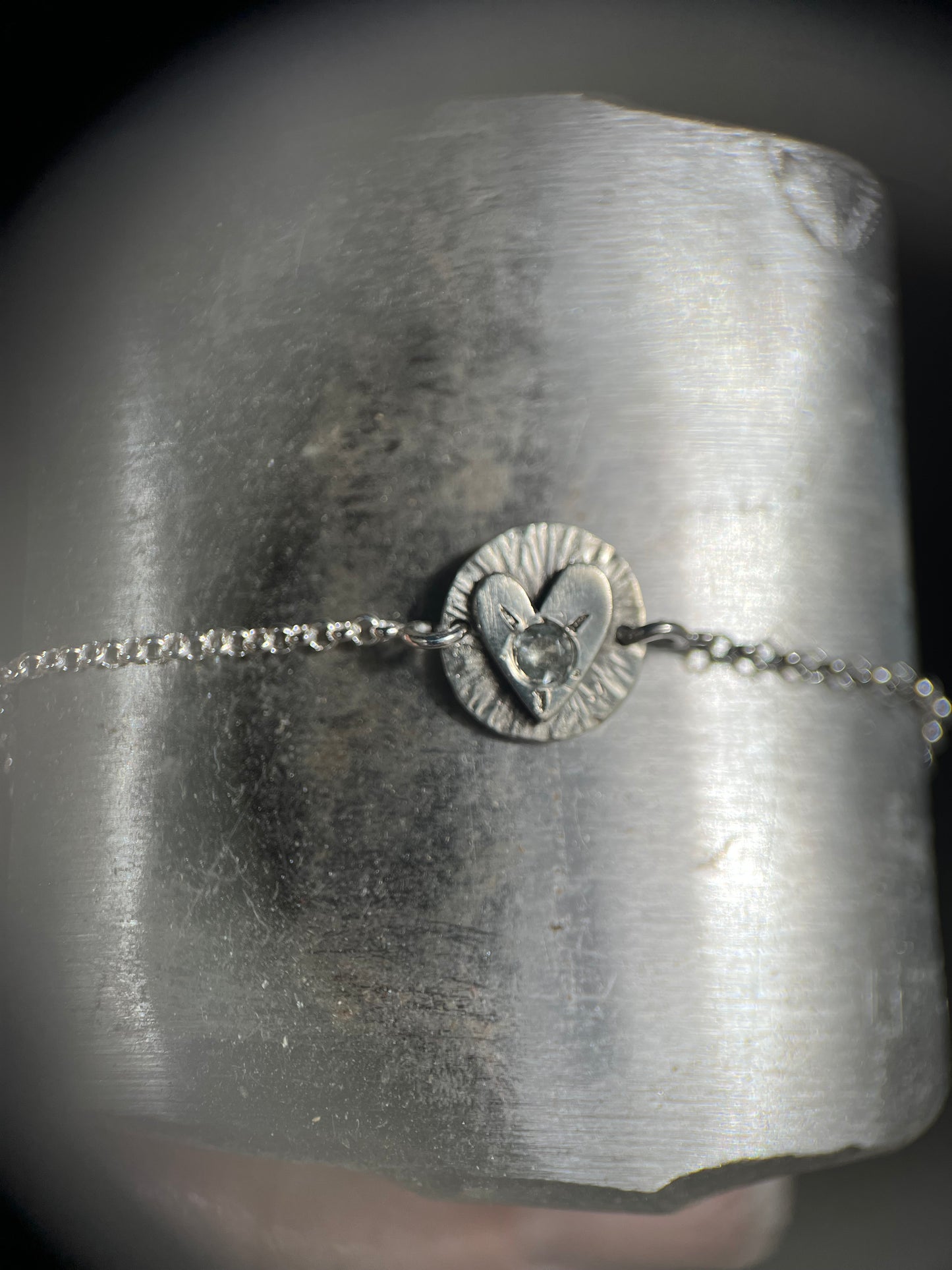 Pulsera de corazón amoroso