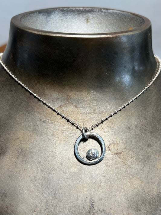 Mini Amalia Pendant
