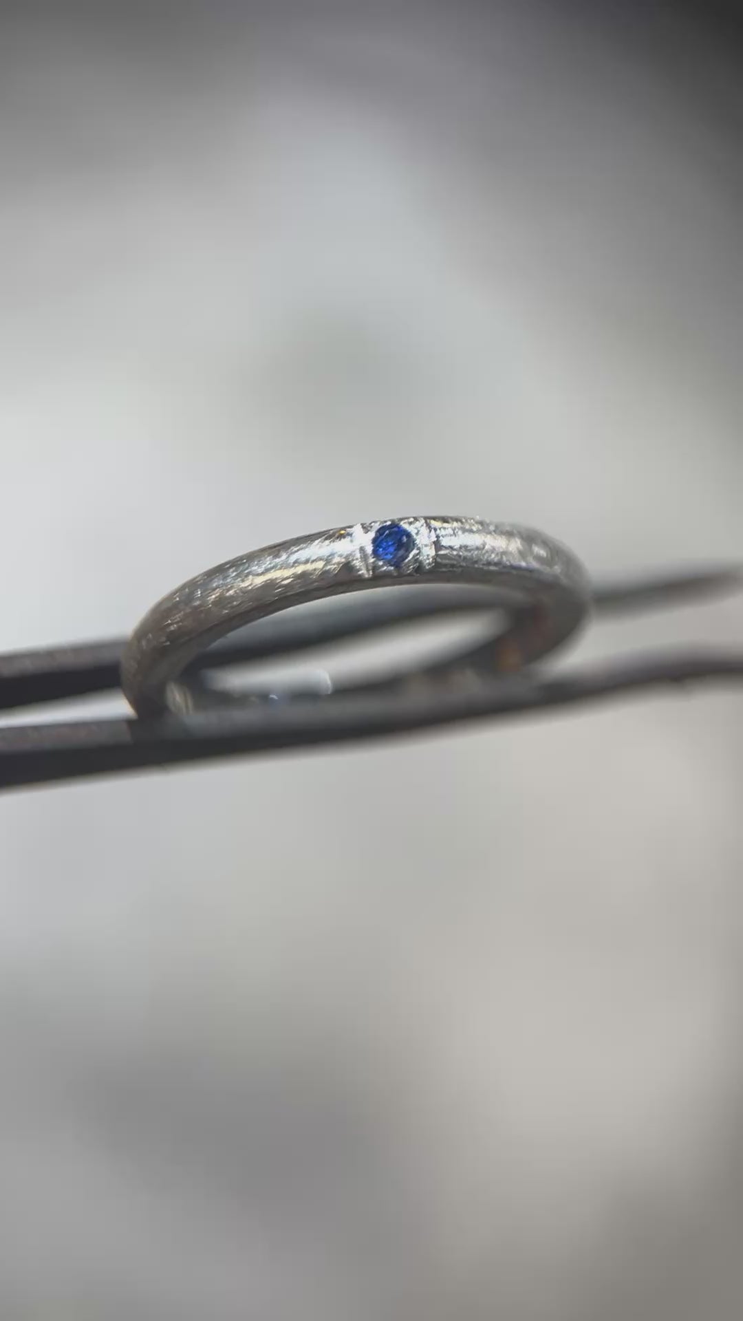 Contemporary -Sterling Silver Sapphire - Ice effect